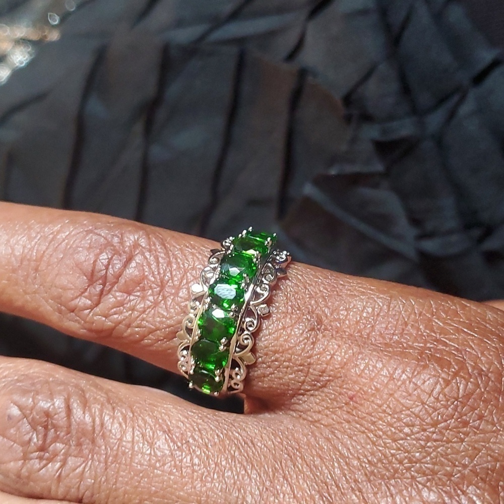 Chrome Diopside Half Eternity Band Ring in Platinum Over Sterling Silver - Picture 6 of 9